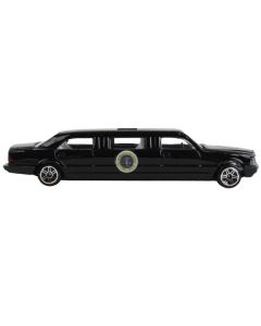 Presidential Limousine Black with Sunroof "United States President" Diecast Model by Daron