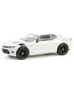 2018 Chevrolet Camaro SS Redline Edition Silver Ice Metallic "GreenLight Muscle" Series 28 1/64 Diecast Model Car by Greenlight