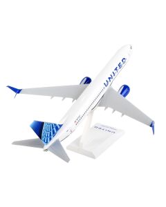 Boeing 737-800 Commercial Aircraft with Wi-Fi Dome "United Airlines" (N37267) White with Blue Tail (Snap-Fit) 1/130 Plastic Model by Skymarks