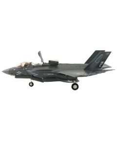 Lockheed F-35B Lightning II Aircraft "VMFA-214 Black Sheep Marine Corps Air Station Yuma" (2023) United States Marine Corps "Air Power Series" 1/72 Diecast Model by Hobby Master