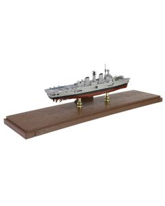 British HMS Invincible (R05) Aircraft Carrier Full-Hull Edition "Falklands War" (1982) British Royal Navy "Battleship" Series 1/700 Diecast Model by Metal Proud